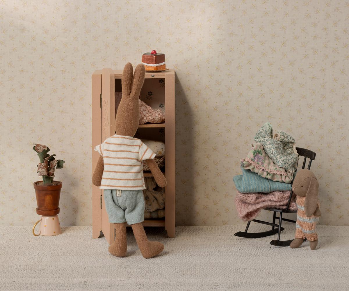 Miniatur-Schrank Lichtrosa von Maileg - 2 - Jacobsen Plus