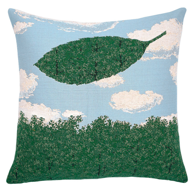 Magritte Le choeur des sphinges Kissen von Poulin Design - 1 - Jacobsen Plus