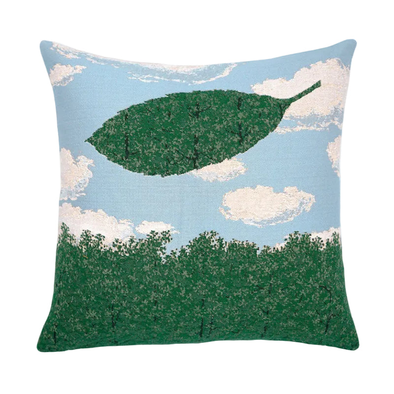 Magritte Le choeur des sphinges Kissen von Poulin Design - 1 - Jacobsen Plus
