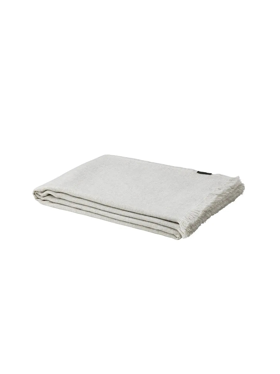 Classic Throw, Merino Wolle von Fritz Hansen - 1 - Jacobsen Plus