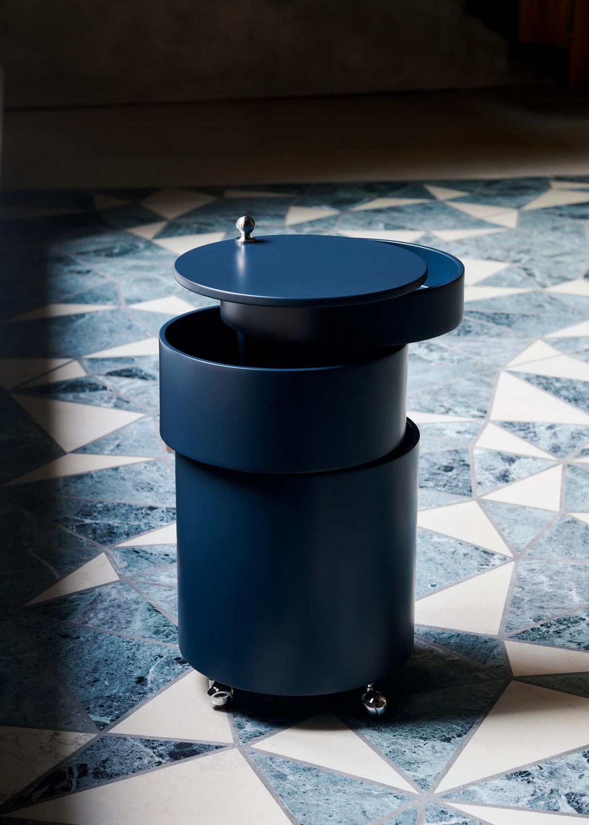 Barboy Sidebord, blau von Verner Panton - 2 - Jacobsen Plus