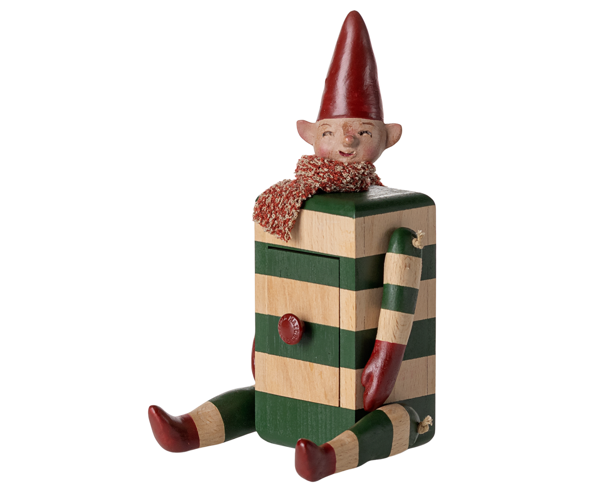 Skuffenisse – Elf with Drawer, Grün von Maileg - 1 - Jacobsen Plus