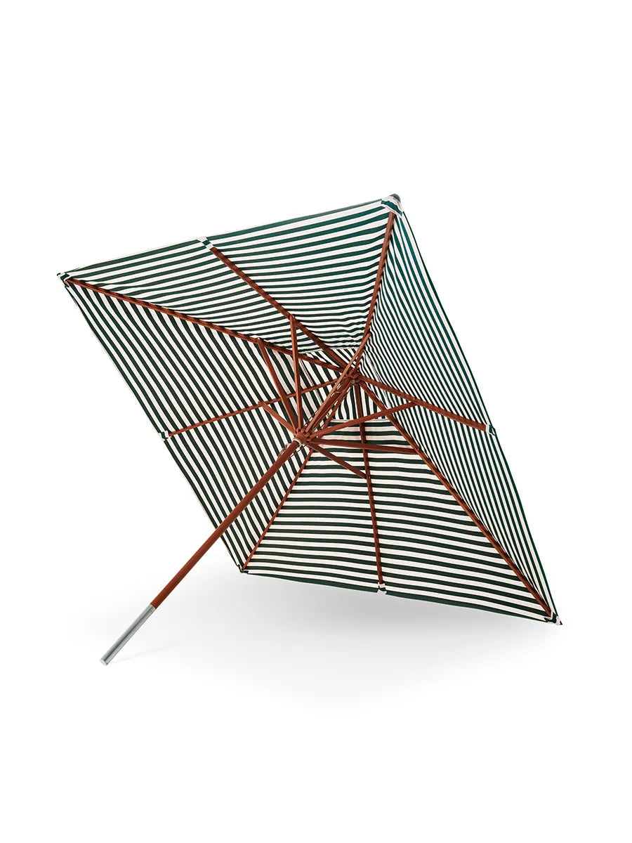Skagerak Messina Sonnenschirm 300, Light Apricot/Green Stripes von Fritz Hansen - 1 - Jacobsen Plus