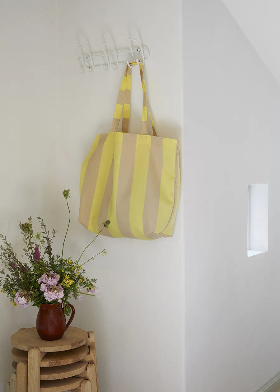 Skagerak Drachmann Jubiläum Tote Bag, lemon/sand von Fritz Hansen - 2 - Jacobsen Plus