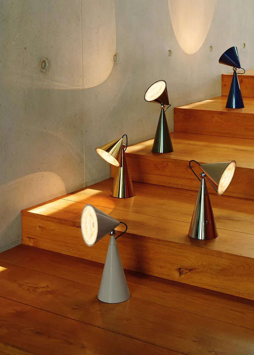 Pose Portable Tischleuchte von Tom Dixon - 2 - Jacobsen Plus