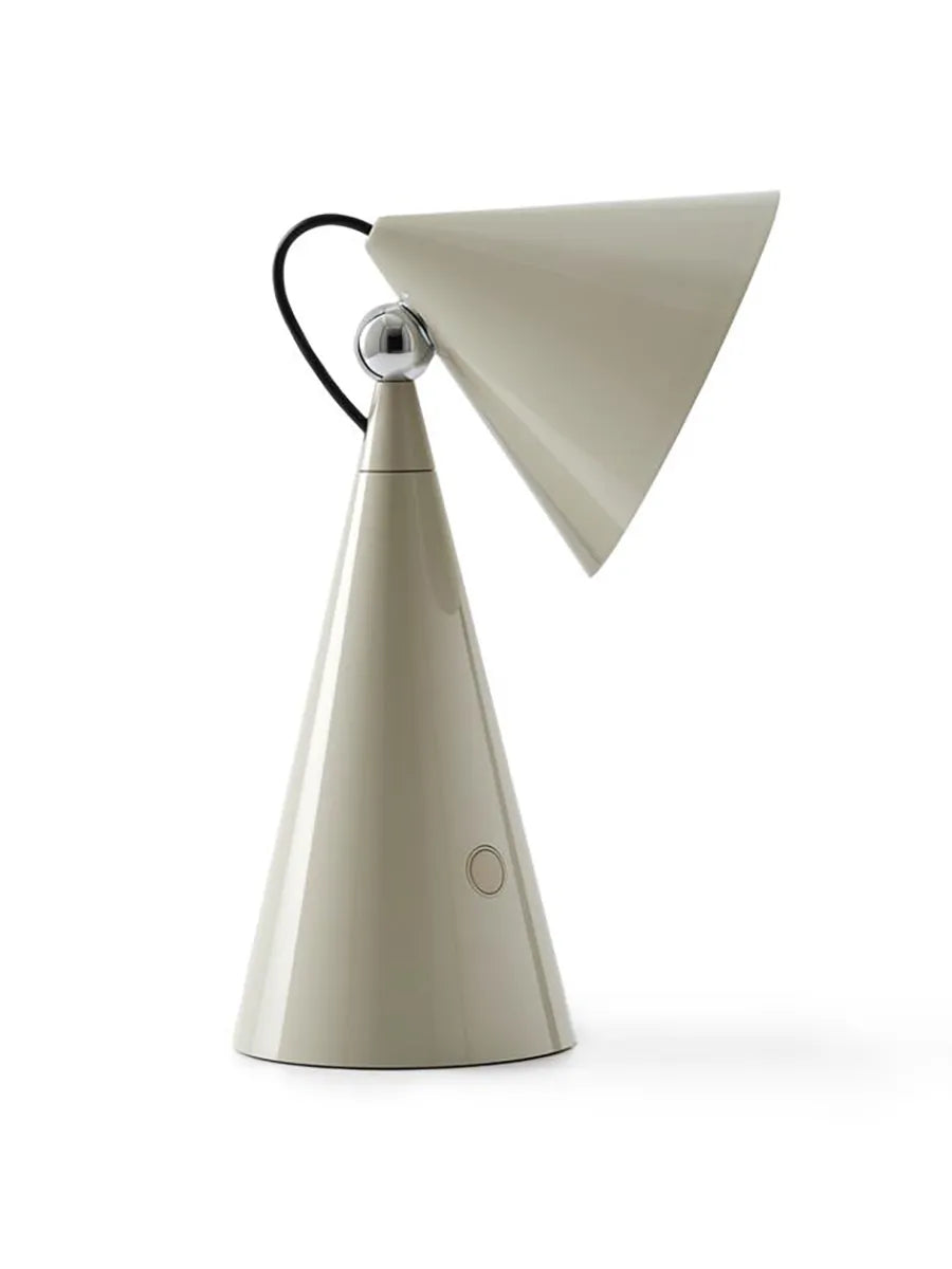 Pose Portable Tischleuchte von Tom Dixon - Putty - Jacobsen Plus