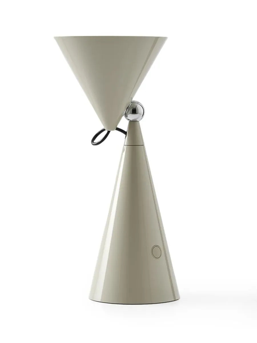 Pose Portable Tischleuchte von Tom Dixon - 17 - Jacobsen Plus