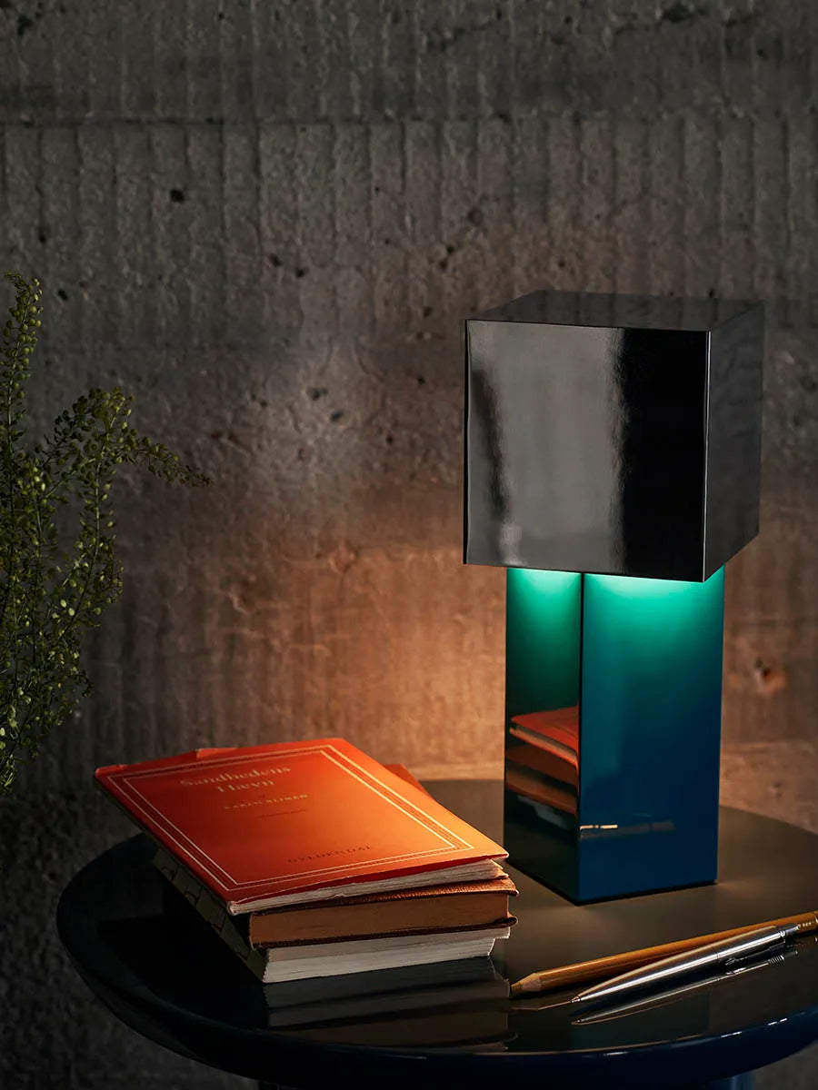 Pivot Portable Lamp, blau silber von &Tradition - 4 - Jacobsen Plus