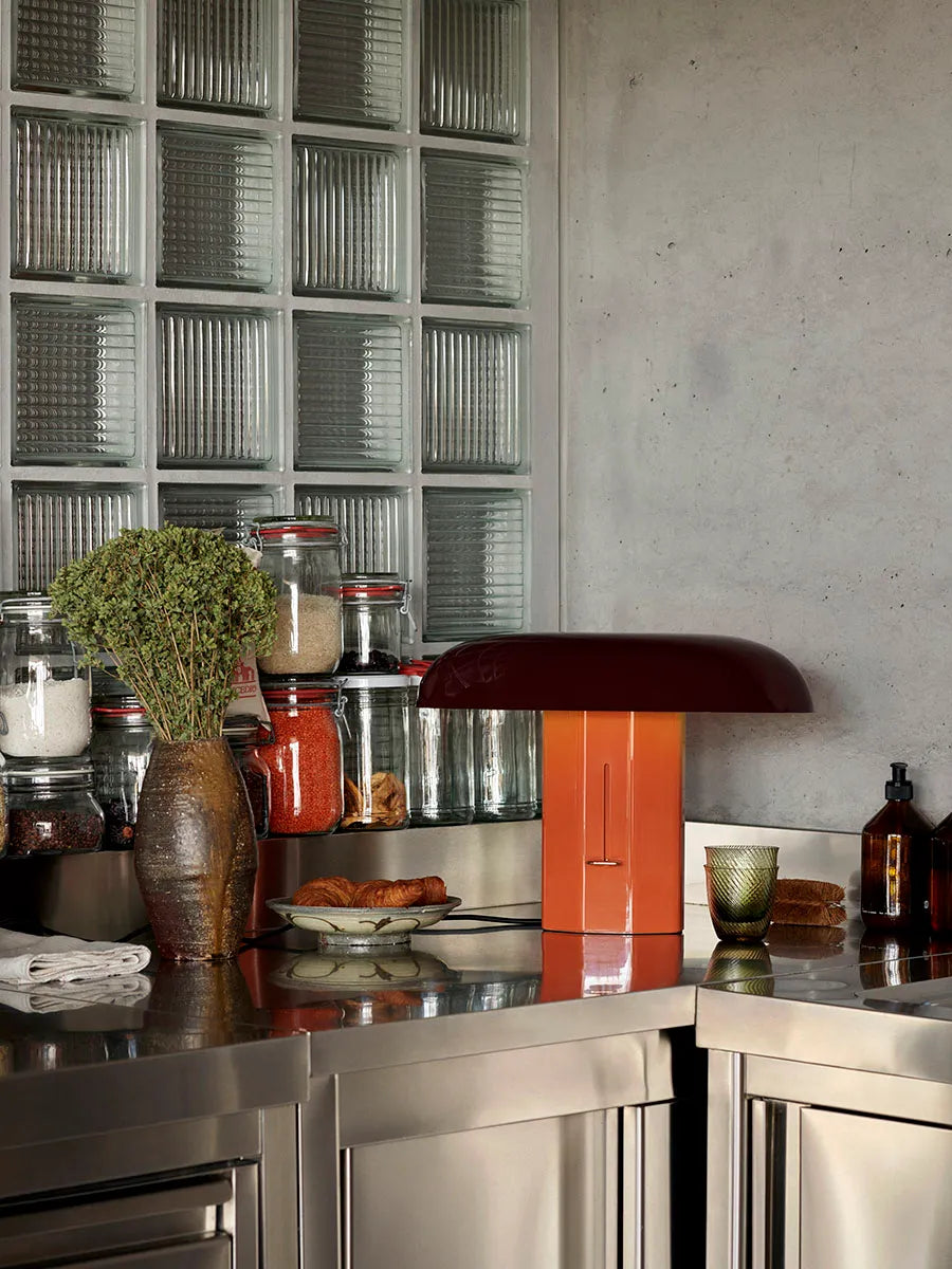 Montera JH42 Tischleuchte, amber & ruby von &Tradition - 2 - Jacobsen Plus