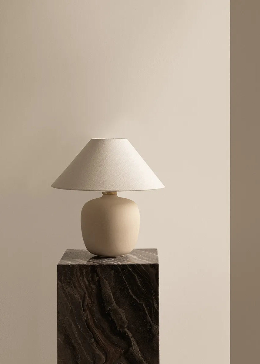 Plinth Tall, grey galaxy marble von Audo Copenhagen - 2 - Jacobsen Plus