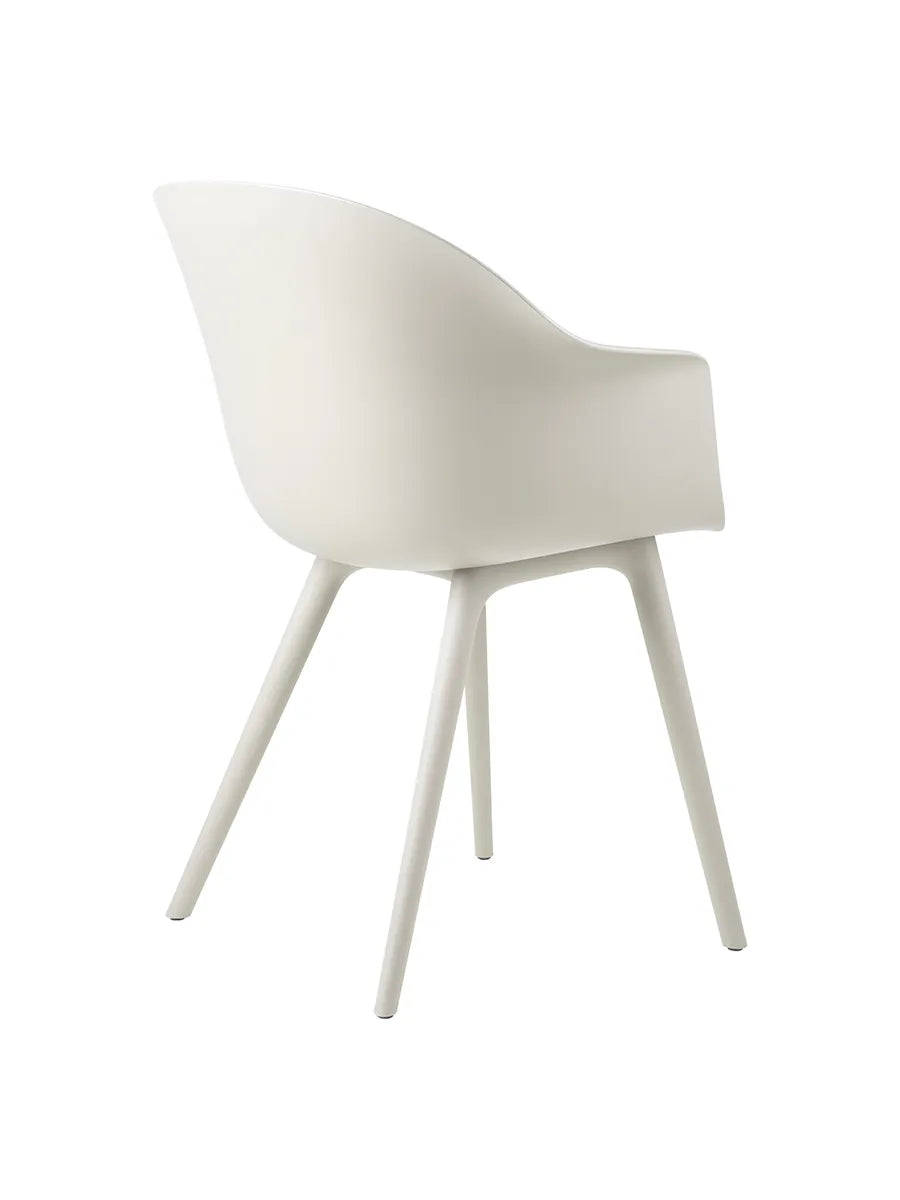 Bat Outdoor Spisestuhl von GUBI - 6 - Jacobsen Plus