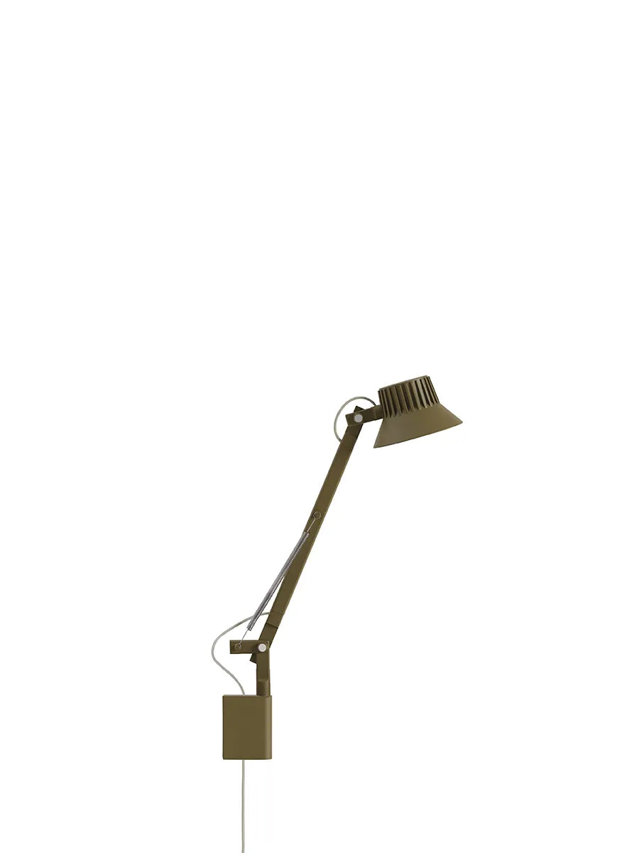 Dedicate S1 Wandleuchte von Muuto - Brown Green - Jacobsen Plus