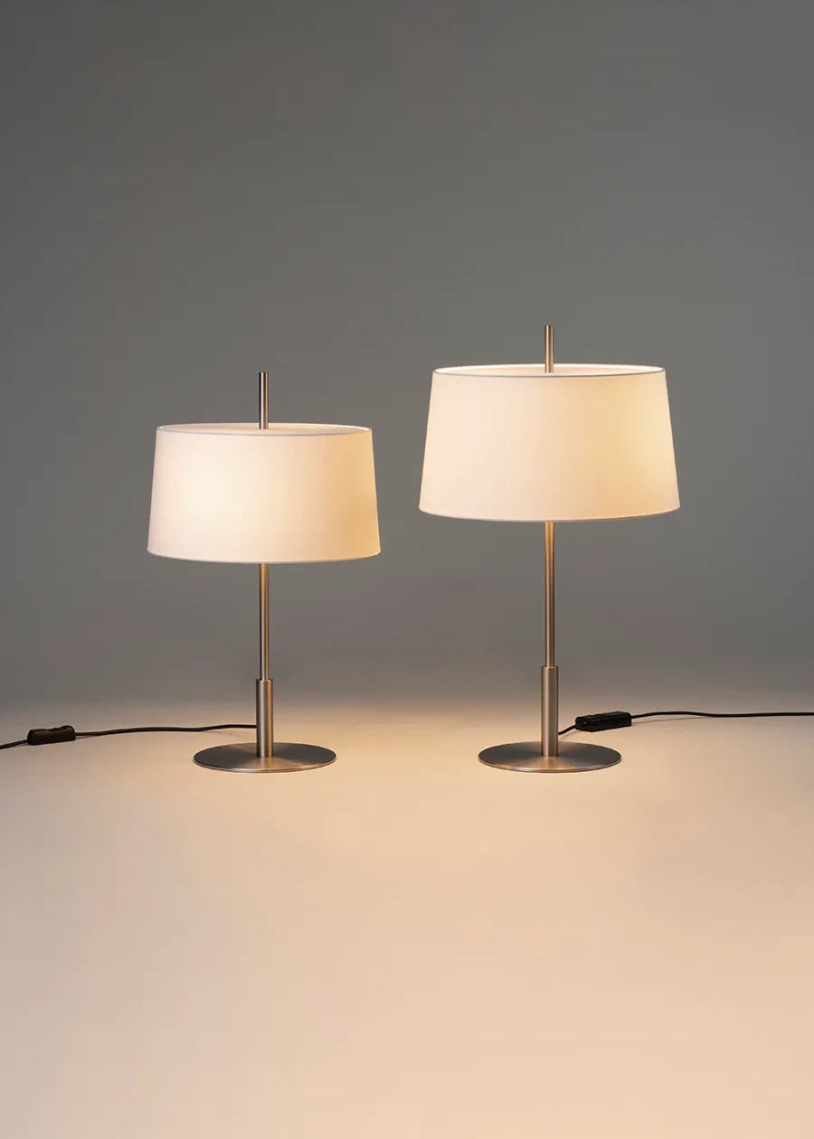 Diana Tischleuchte von Santa and Cole - 2 - Jacobsen Plus