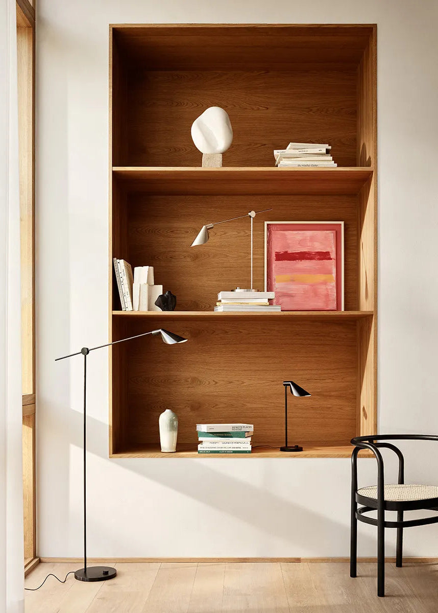 MS021 Tischleuchte, Schwarz PVD von Fritz Hansen - 2 - Jacobsen Plus