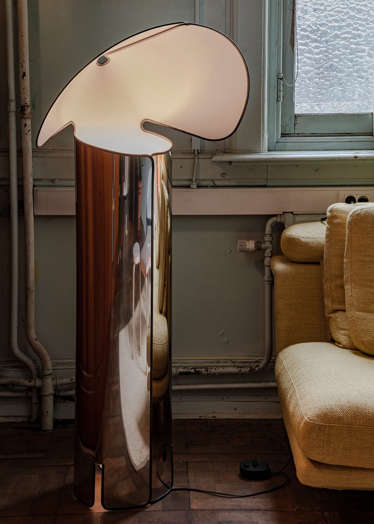 Chiara Stehlampe von Flos - 2 - Jacobsen Plus