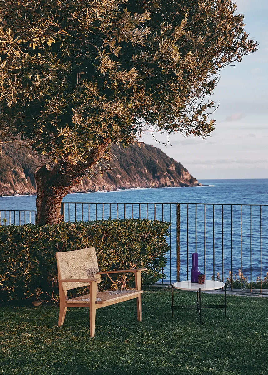 F-Chair Outdoor Lounge-Sessel von GUBI - 2 - Jacobsen Plus