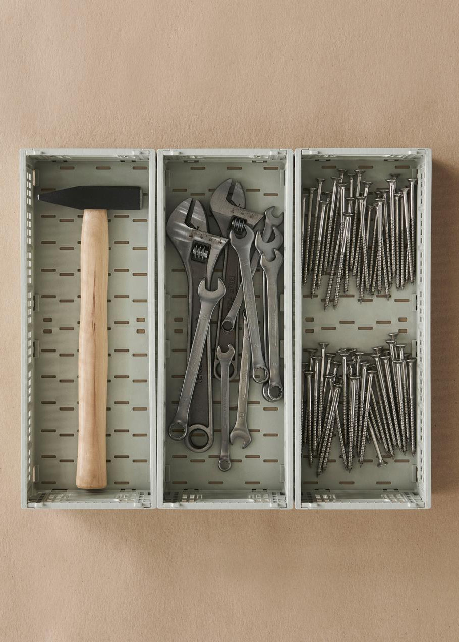 Colour Crate Mini Oblong, Charcoal von HAY - 2 - Jacobsen Plus