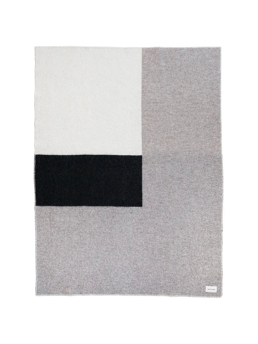 Cleo no. 01 Decke von Hein Studio - 1 - Jacobsen Plus