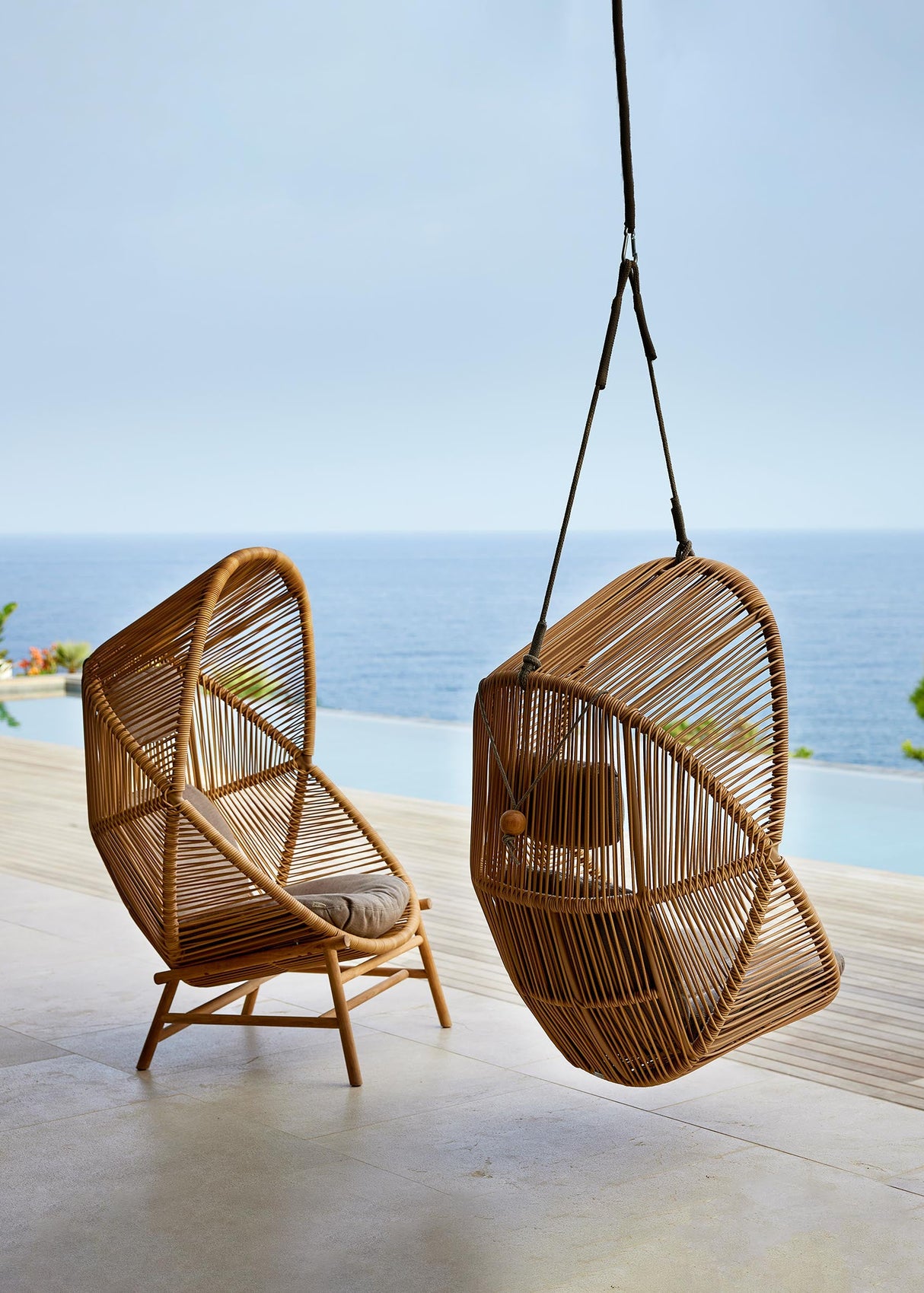 Hive Hanging Chair von Cane-line - 2 - Jacobsen Plus