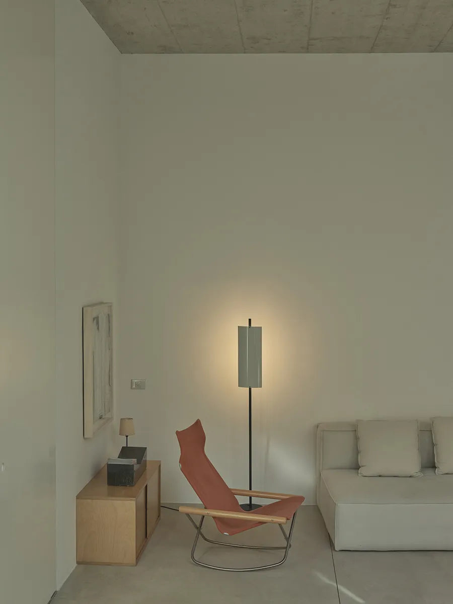 Lámina 45 Stehleuchte von Santa and Cole - 6 - Jacobsen Plus