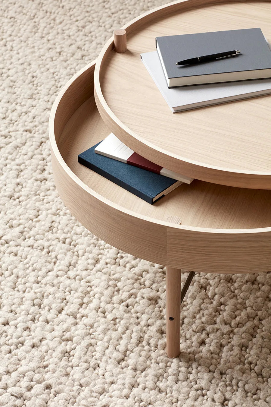 Turning Table, Weißeiche von Audo Copenhagen - 2 - Jacobsen Plus