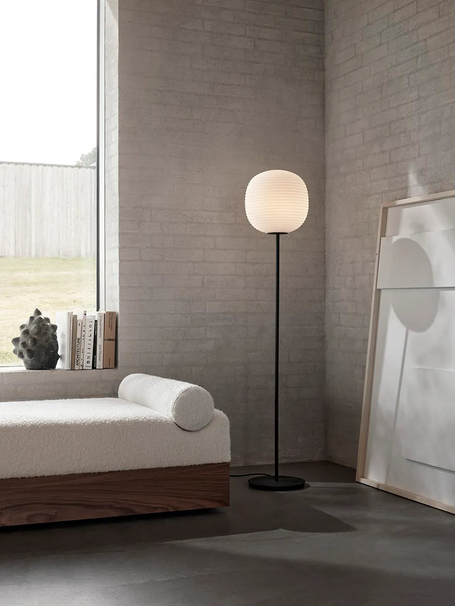 Lantern Stehleuchte von New Works - 4 - Jacobsen Plus