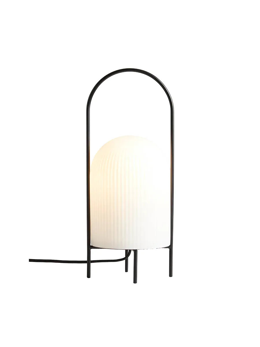 Ghost Tischlampe von Woud - 1 - Jacobsen Plus