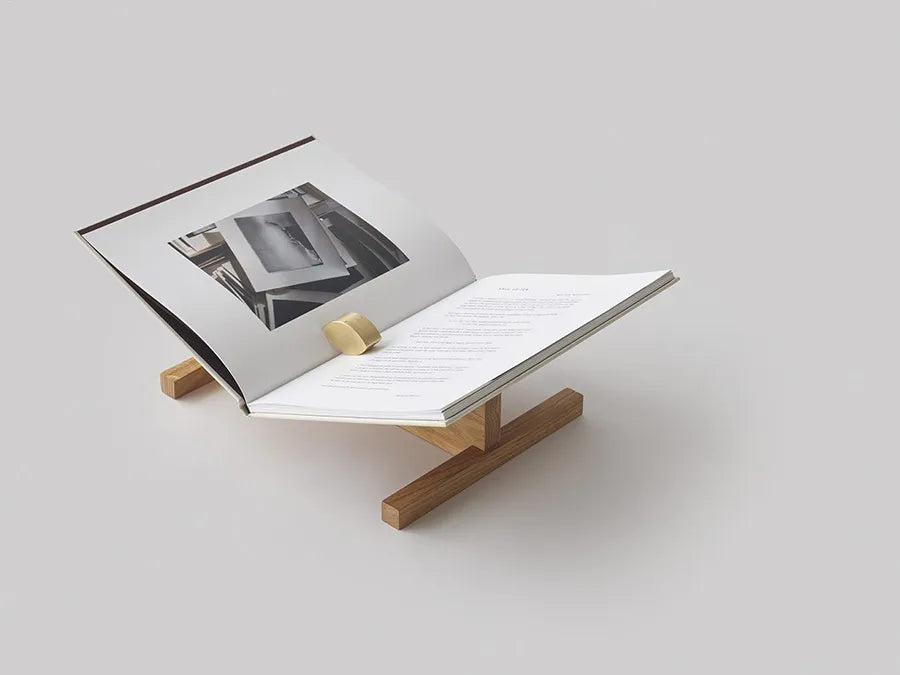 Page Bookstand, Eiche von New Mags - 2 - Jacobsen Plus