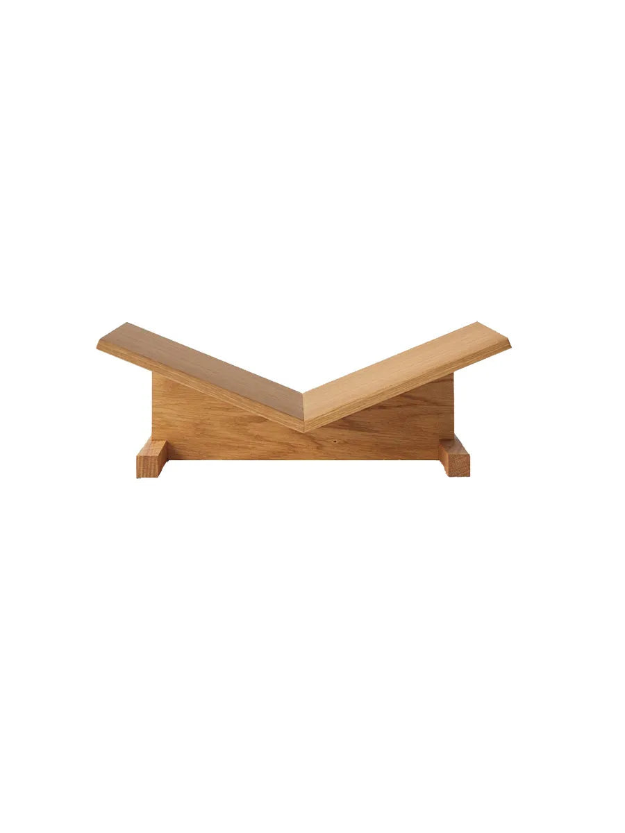 Page Bookstand, Eiche von New Mags - 1 - Jacobsen Plus