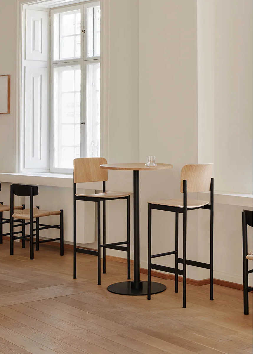 Plan Barstool, Eg lackiert von Fredericia Furniture - 2 - Jacobsen Plus