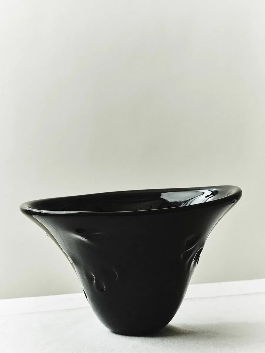 S.R. Vintage Bowl Deco Black von Louise Roe - 1 - Jacobsen Plus