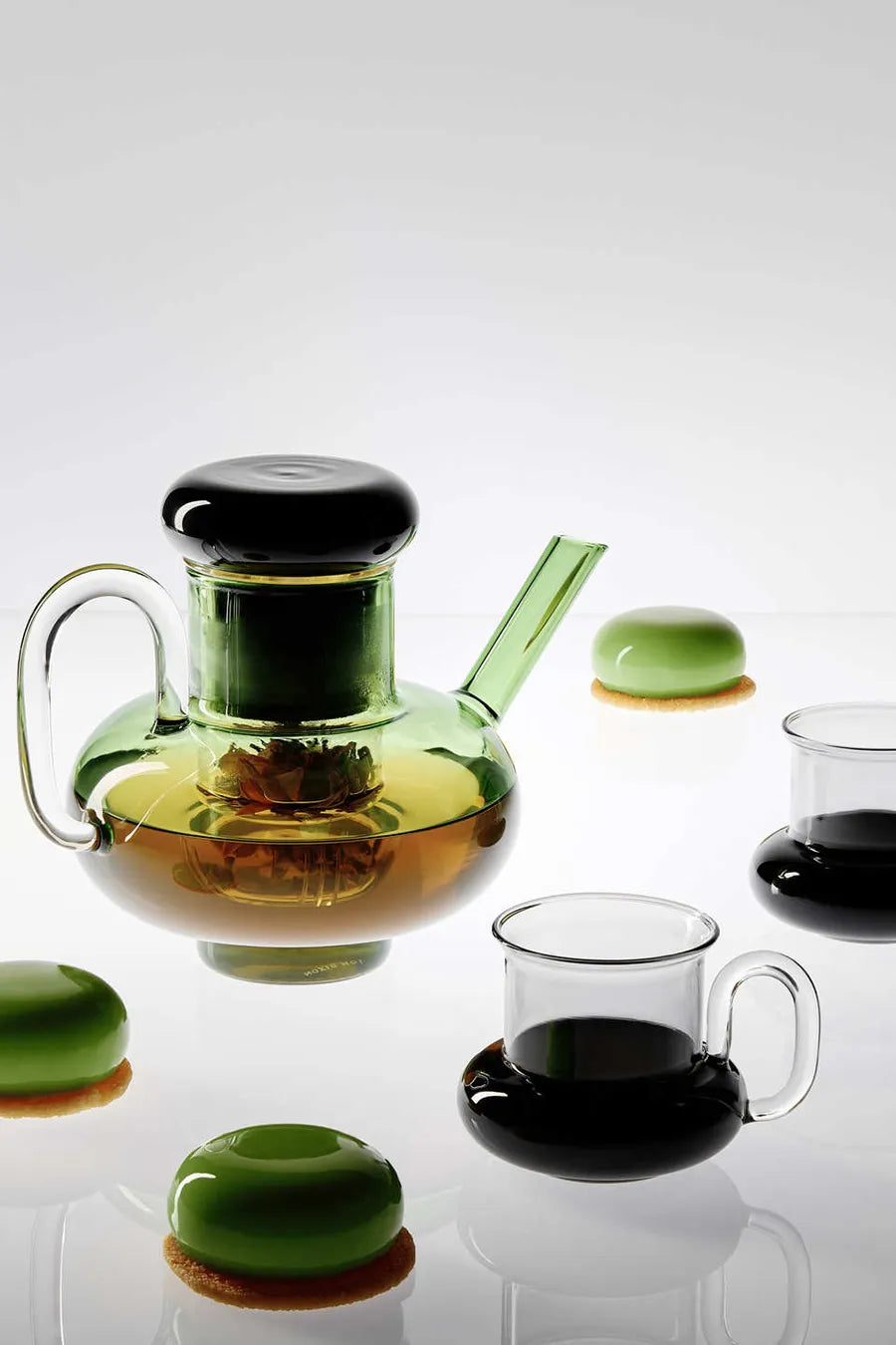 Bump Tea Cups Black fra Tom Dixon - 2 - Jacobsen Plus