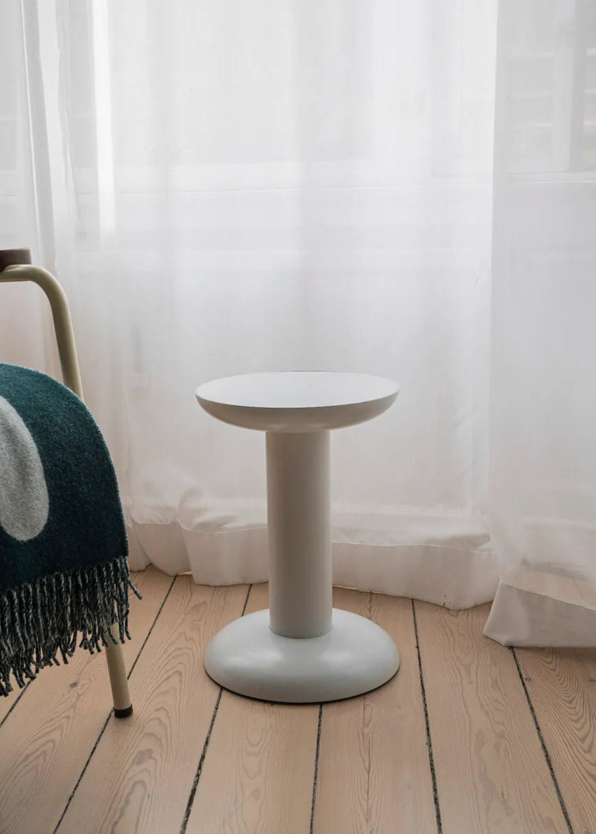 Thing Sidebord/Hocker, white fra raawii - 2 - Jacobsen Plus