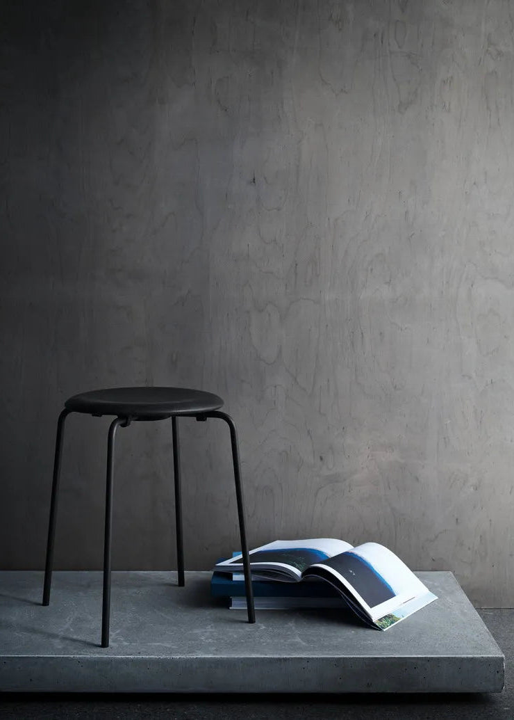 Dot Hocker, Schwarz von Arne Jacobsen - 2 - Jacobsen Plus