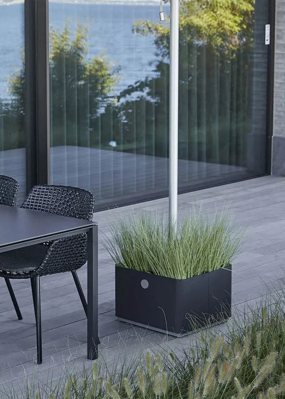 Grow Sonnenschirmfuß m. hjul fra Cane-line - 2 - Jacobsen Plus