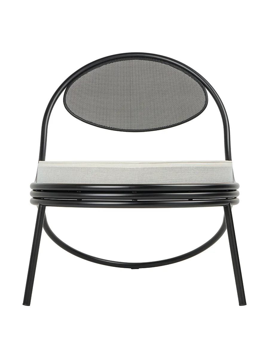 Copacabana Lounge Chair, black semi matt von GUBI - 6 - Jacobsen Plus