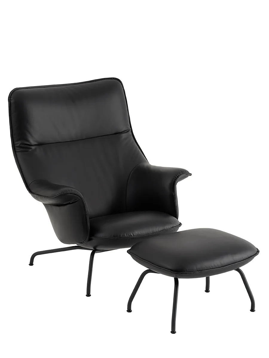 Doze Lounge Chair inkl. Fußhocker, black refine leather fra Muuto - 1 - Jacobsen Plus