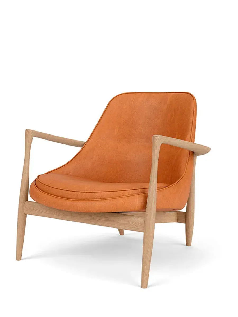 Elizabeth Lounge Chair, Eiche/Dunes cognac 21000 von Audo Copenhagen - 1 - Jacobsen Plus