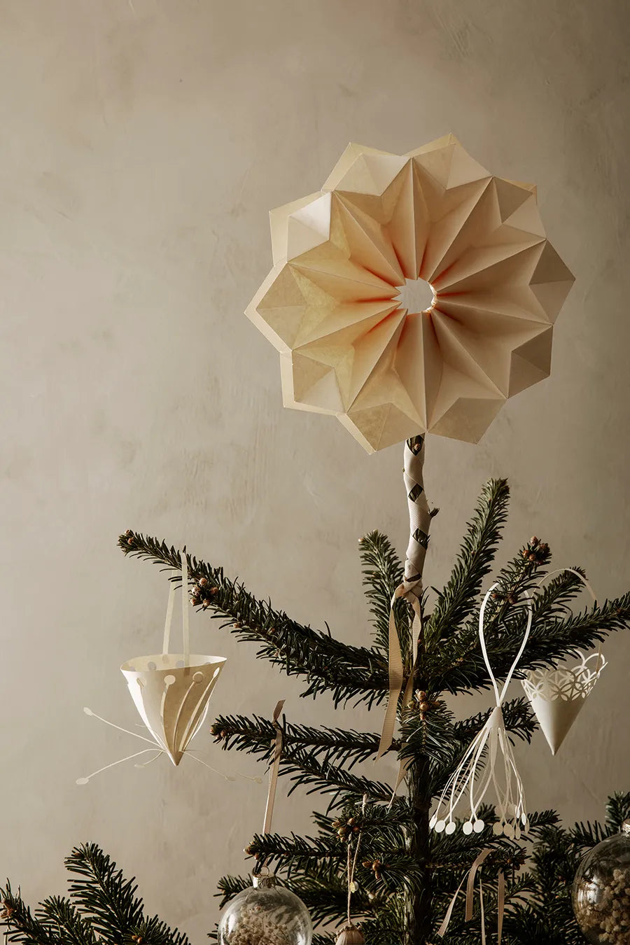 Paper Star Sun von Ferm Living - 3 - Jacobsen Plus