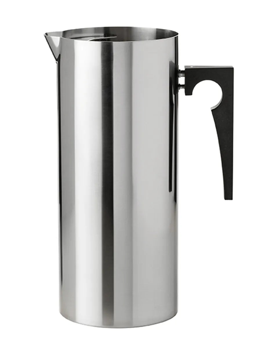 Arne Jacobsen Serveringskrug, 2 l von Stelton - 1 - Jacobsen Plus