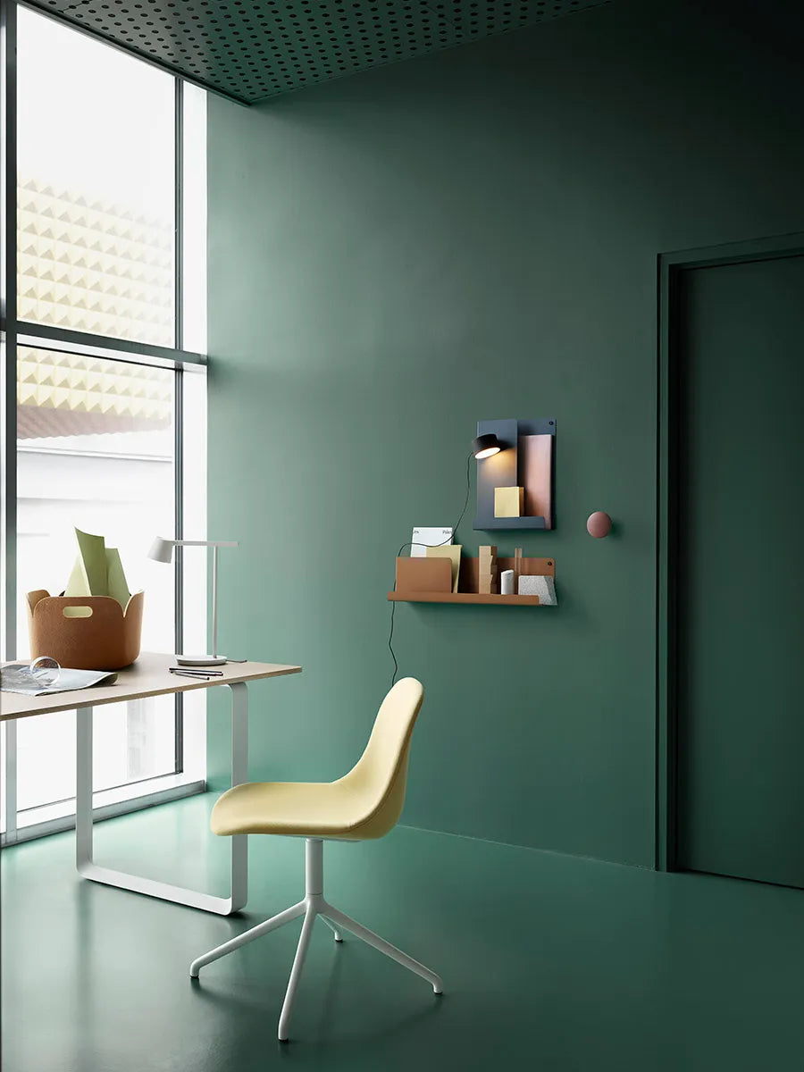 Post Wandleuchte von Muuto - 4 - Jacobsen Plus