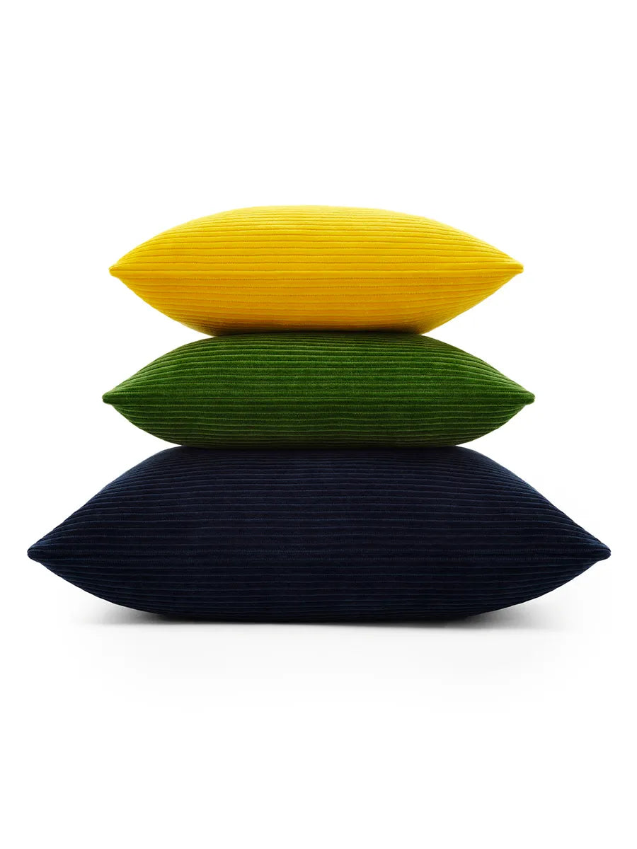 Phlox Cushion in Gelb, 45 x 45 cm von Kvadrat - 2 - Jacobsen Plus