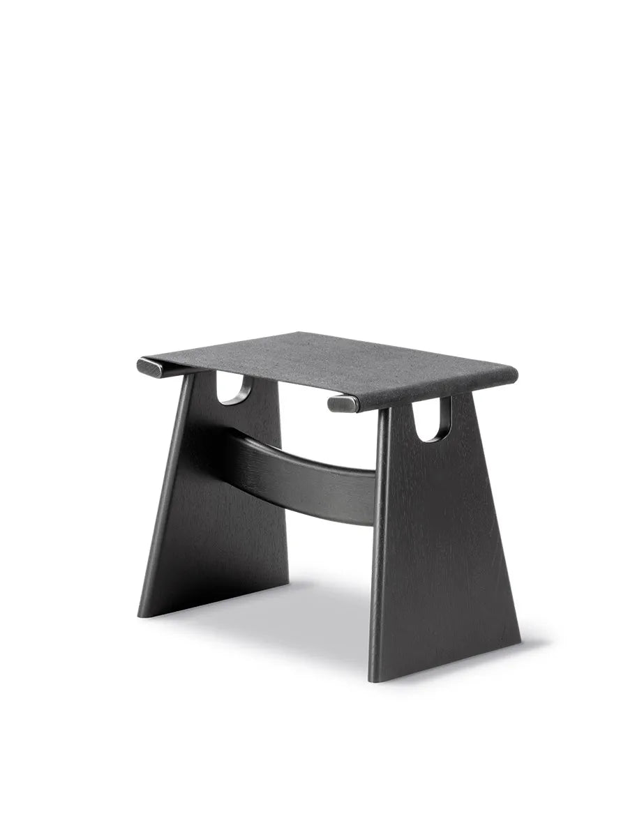 Seto Stool, Eiche Schwarz Lack von Fredericia Furniture - 1 - Jacobsen Plus
