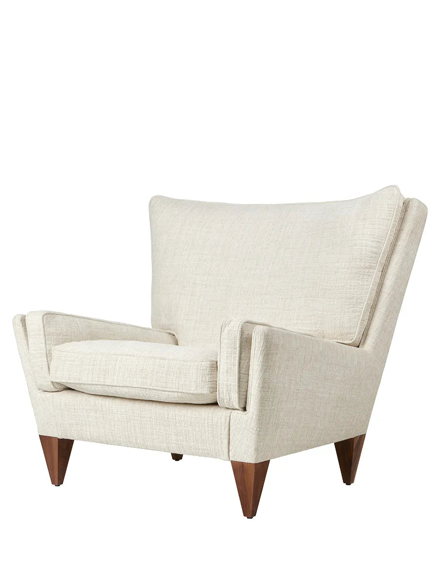 V11 Lounge Chair, limonta forli 27 von GUBI - 1 - Jacobsen Plus