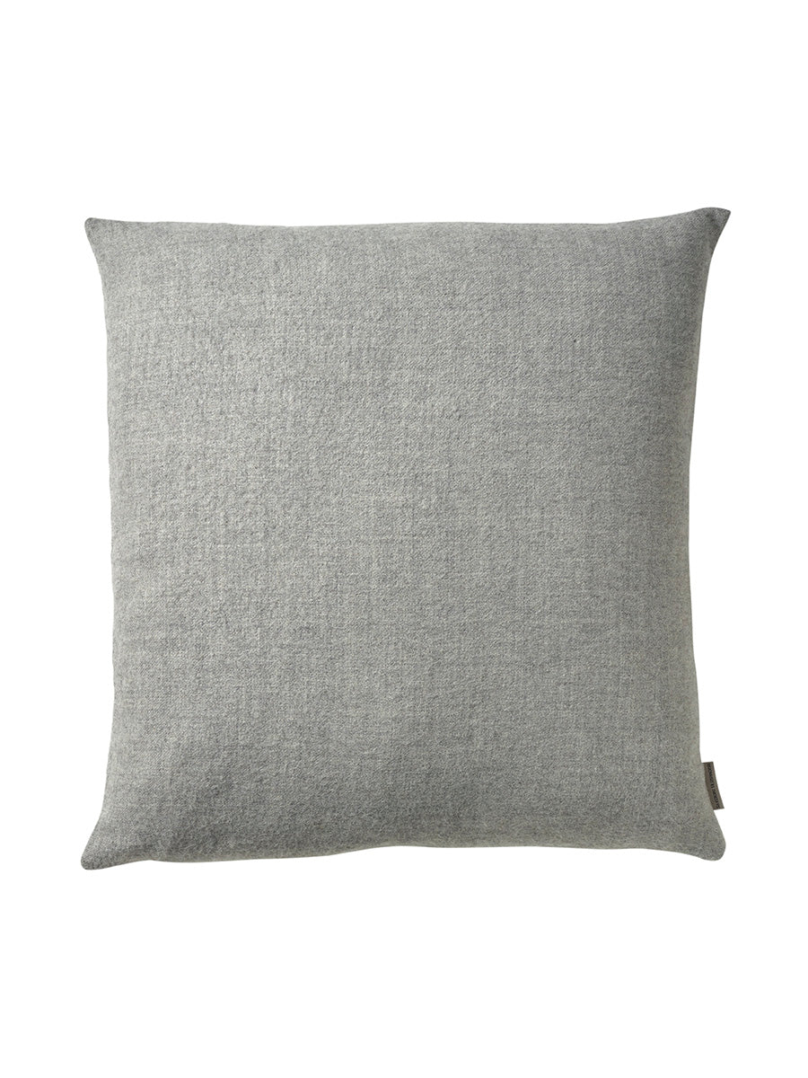 Arequipa Kissen, 40x40 cm von Silkeborg Uldspinderi - Medium Grey - Jacobsen Plus