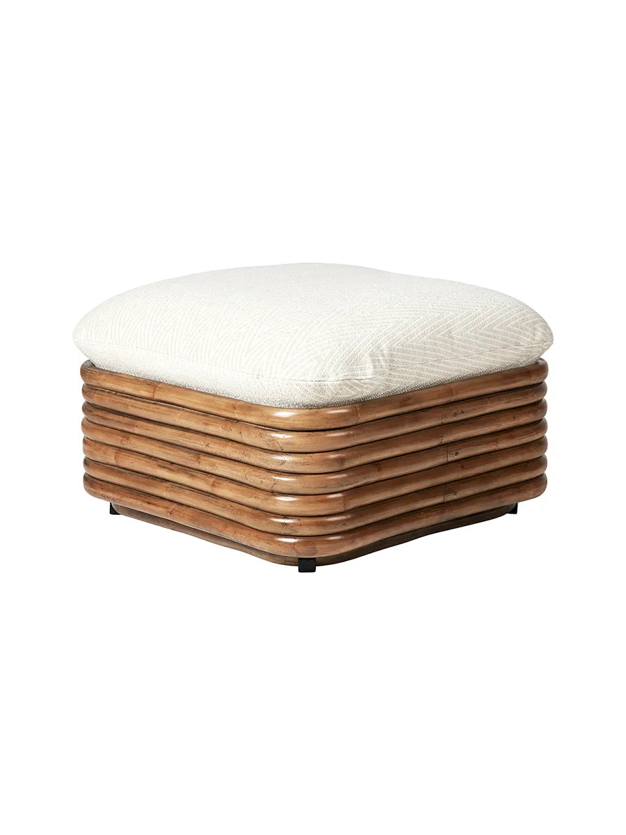 Bohemian 72 Ottoman fra GUBI - Dedar Chevron 002 - Jacobsen Plus