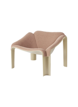 F300 Lounge Chair von GUBI - Pastel Green - Belsuede Special FR Dedar 132 - Jacobsen Plus