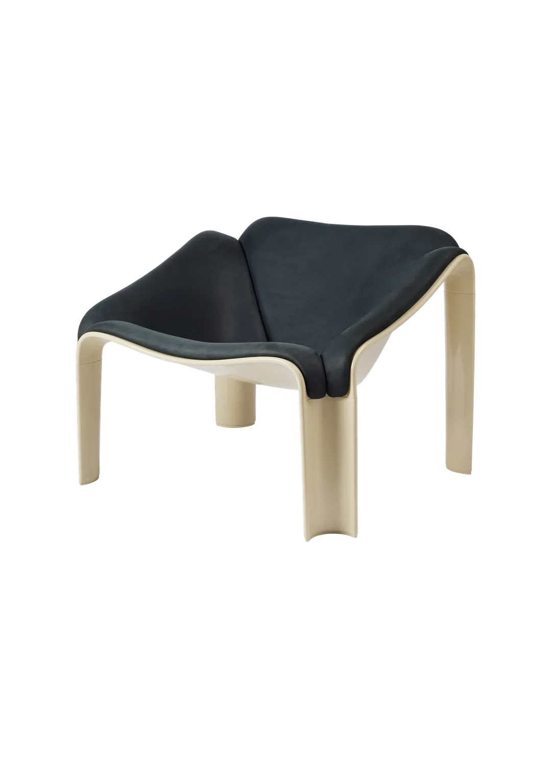 F300 Lounge Chair von GUBI - Pastel Green - Dunes Sørensen Leather 21003 Black - Jacobsen Plus