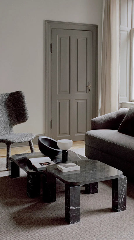 Atlas Couchtisch 820x820, Costa Black Marble von New Works - 4 - Jacobsen Plus