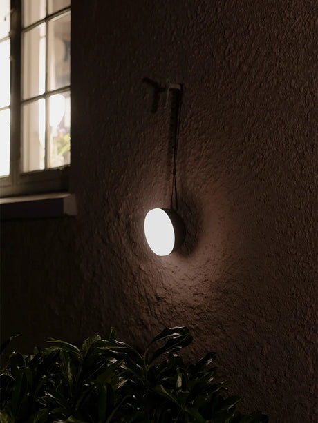 Sphere Adventure Light, warm grey von New Works - 5 - Jacobsen Plus